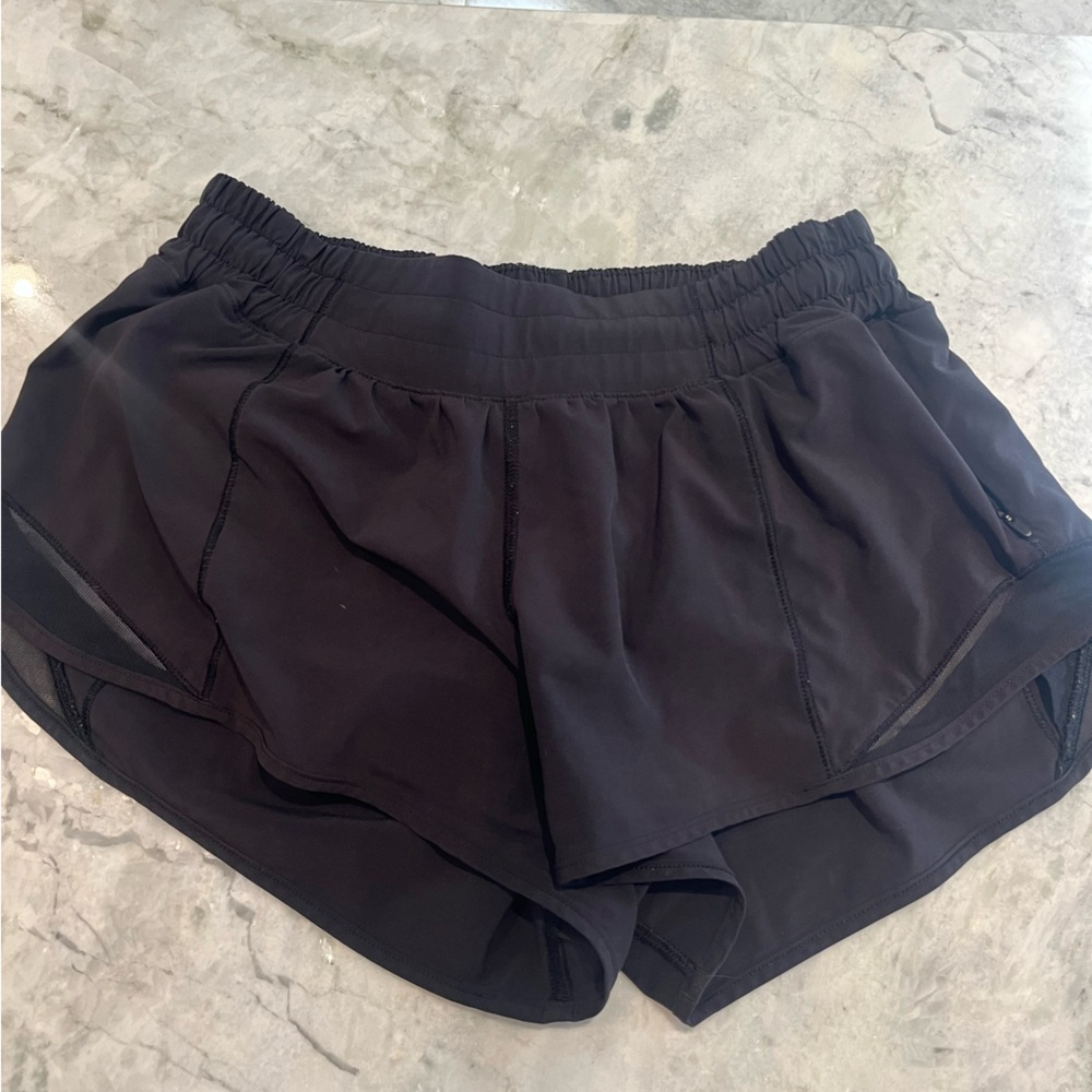 2.5” Hotty Hot Shorts